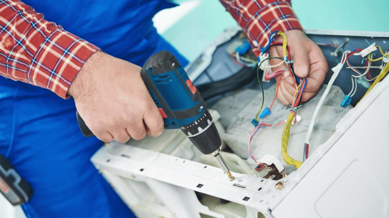 Eyüp Hitachi servisi orijinal yedek parça kullanımı